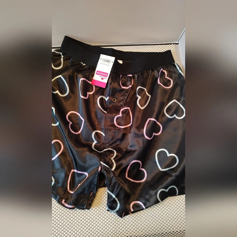 Valentine's Day Men's Satin Boxers Hearts NWT